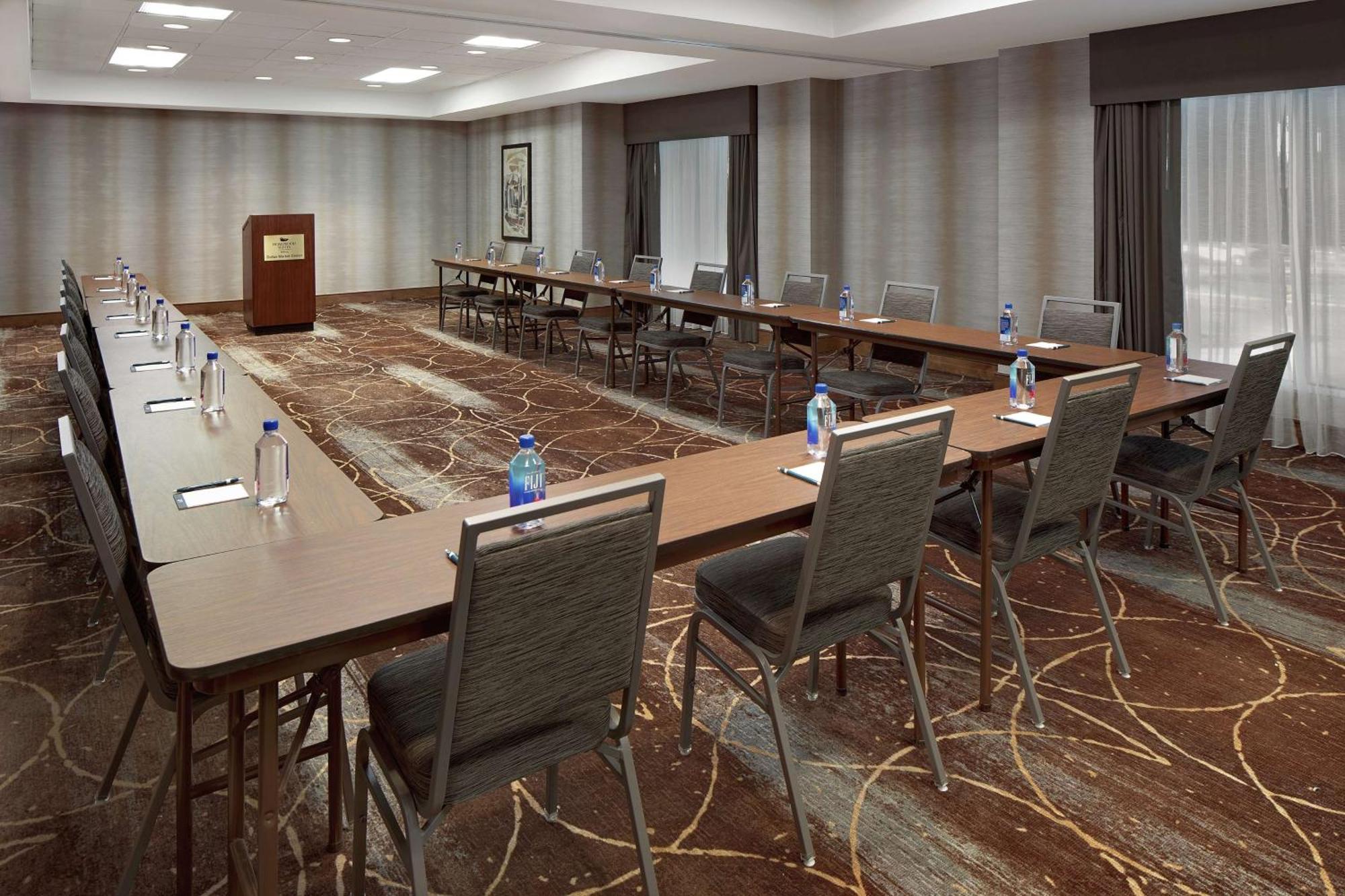 Homewood Suites By Hilton Dallas Market Center Zewnętrze zdjęcie