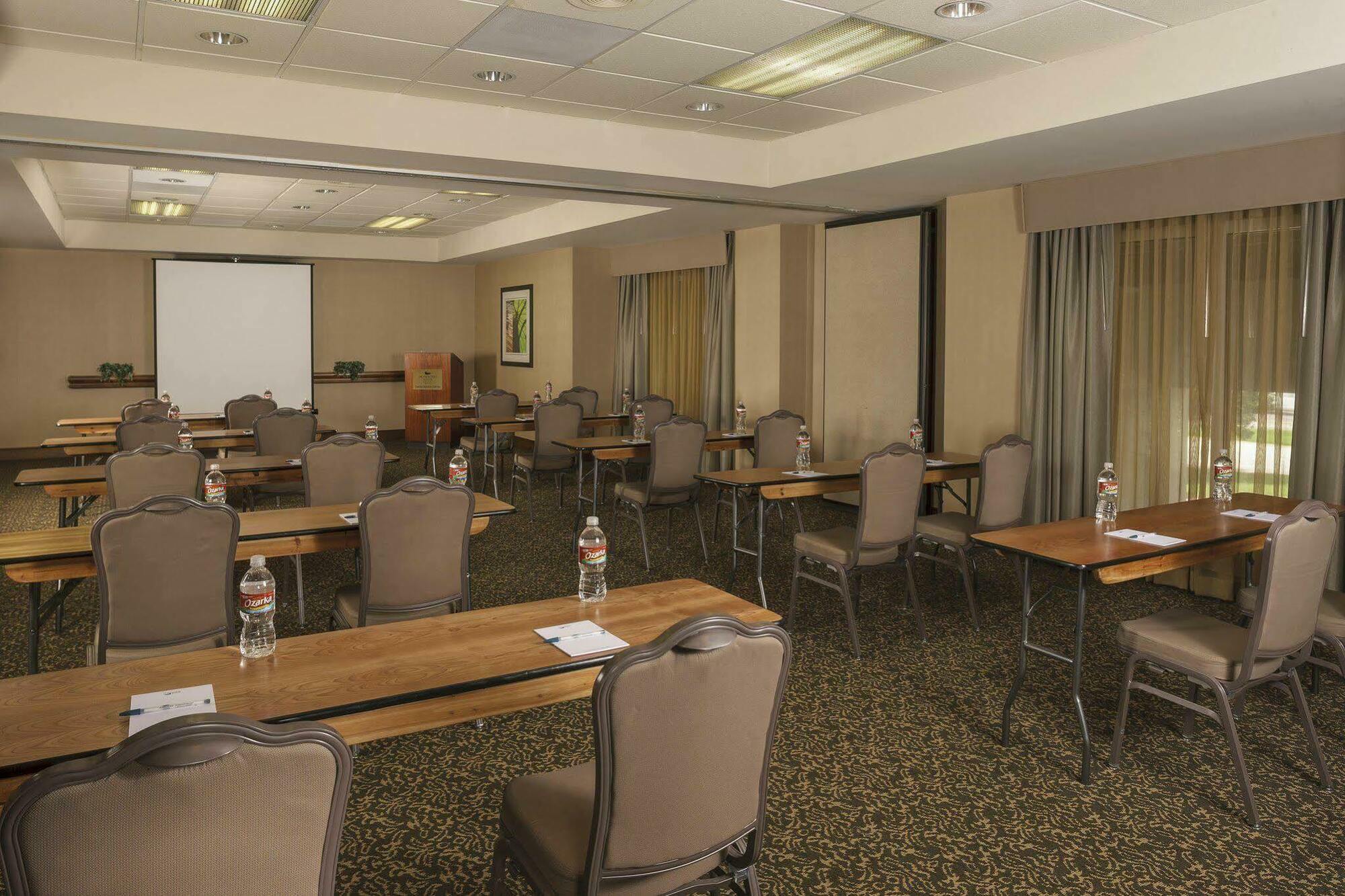 Homewood Suites By Hilton Dallas Market Center Zewnętrze zdjęcie